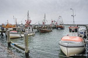 Fischerboote im Hafen auf der insel Poel // Foto: MeerART