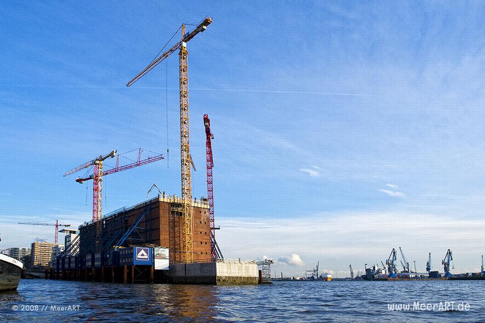 Die Baustelle der Elbphilharmonie in Hamburg // Foto: MeerART