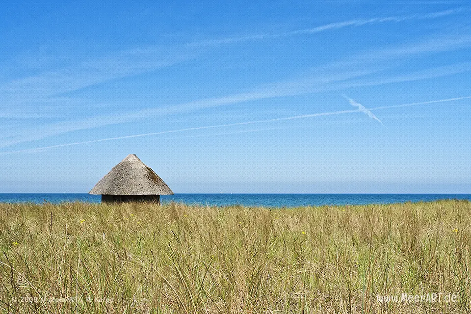 DLRG Haus an einem Strand an der Ostsee // Foto: R. Kerpa