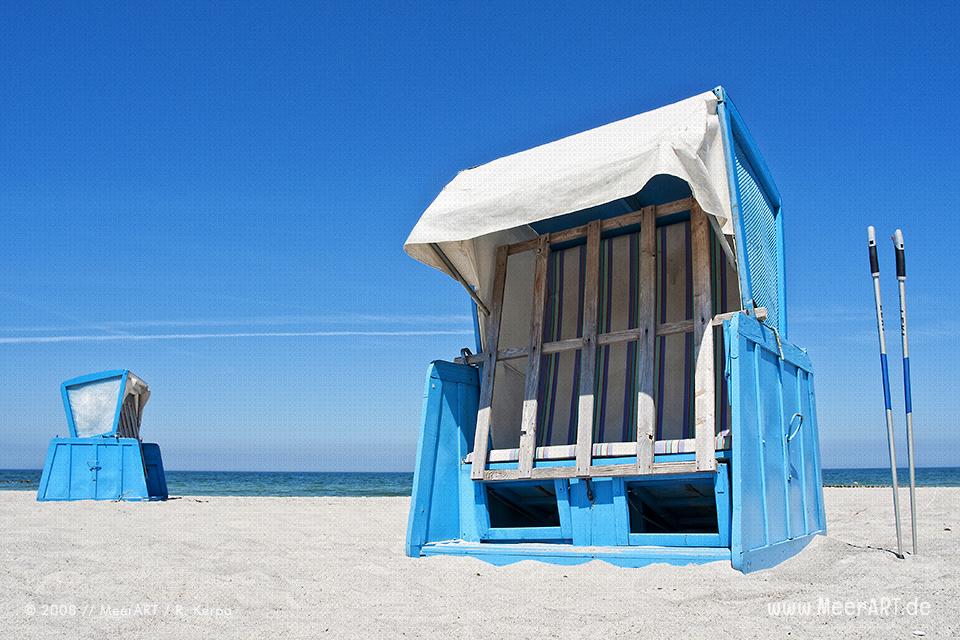 Strandkorb an einem Strand an der Ostsee bei Ahrenshoop // Foto: R. Kerpa