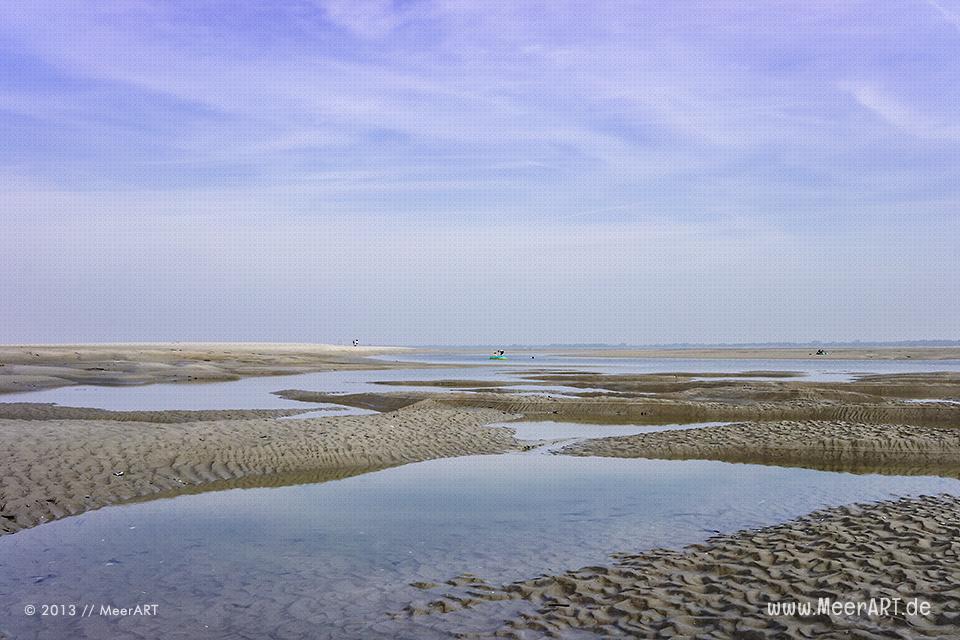 Wattlandschaft bei Ebbe vor St. Peter-Ording // Foto: MeerART