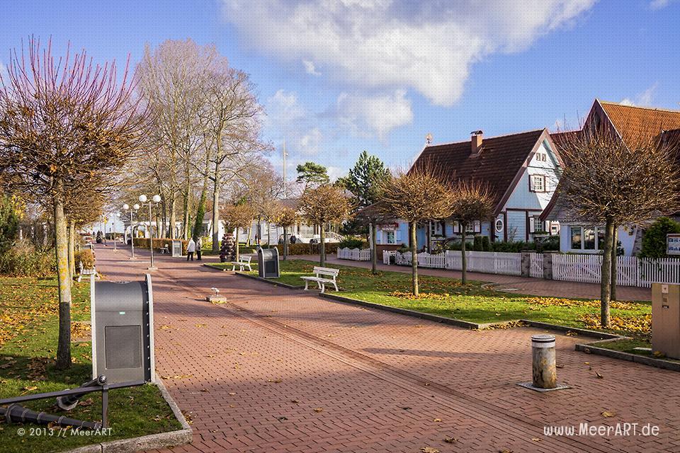 Ein sonniger Herbsttag an der Ostsee in Boltenhagen // Foto: MeerART