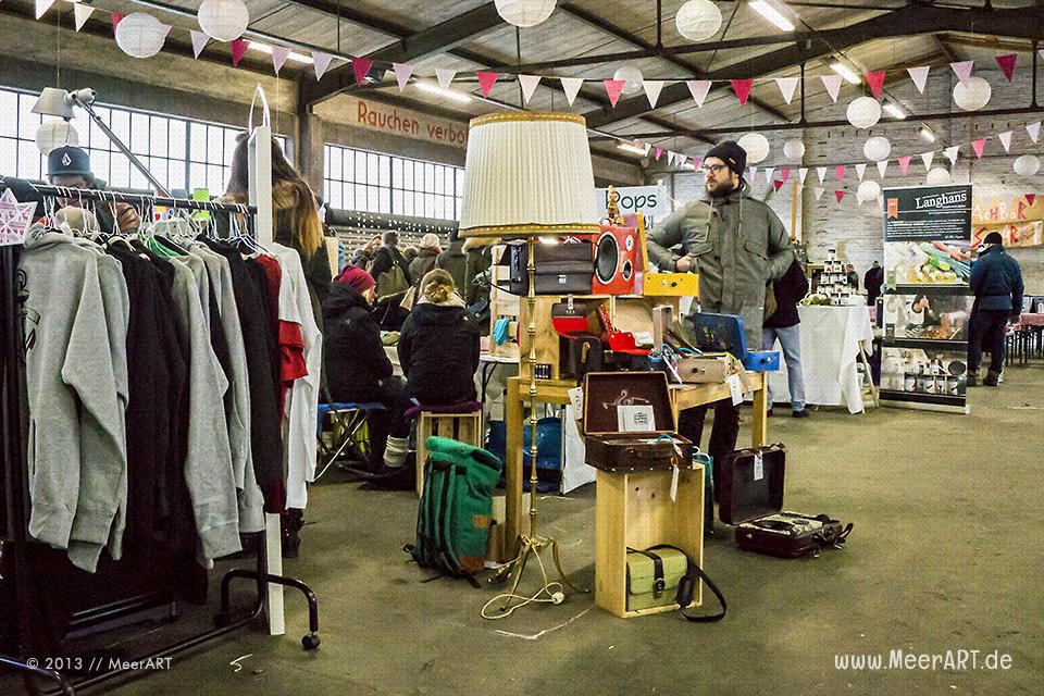 "Hallo Frau Nachbar" Weihnachtsmarkt im Oberhafen in der Hamburger HafenCity // Foto: MeerART