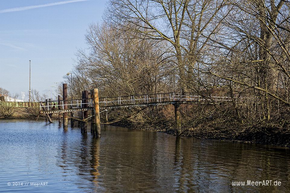 Der Tschechen-Hafen in Hamburg liegt im Dornröschenschlaf // Foto: MeerART