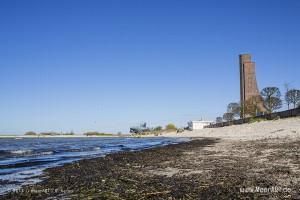 Marine-Ehrenmal und das U-Bootmuseum U995 in Laboe // Foto: R. Kerpa