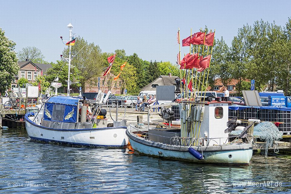 Der Erlebnis-Hafen Burgstaaken auf der schönen Ostseeinsel Fehmarn // Foto: MeerART