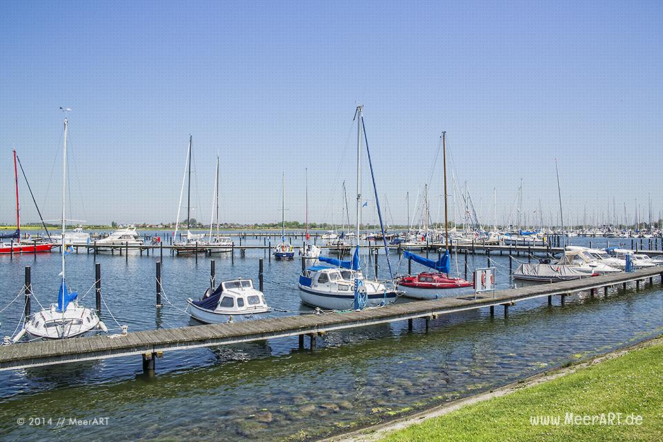 Fehmarn - Der Yachthafen am Südstrand // Foto: MeerART