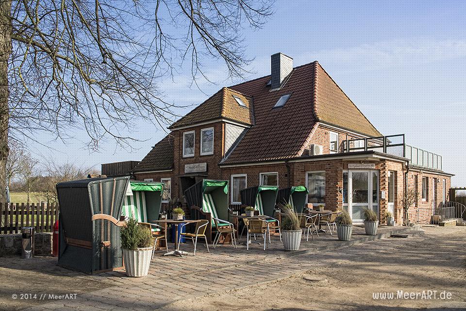 Besuch auf dem Ferienhof Bendfeldt "Bauer Martin" in Bliesdorf an der Ostsee // Foto: MeerART