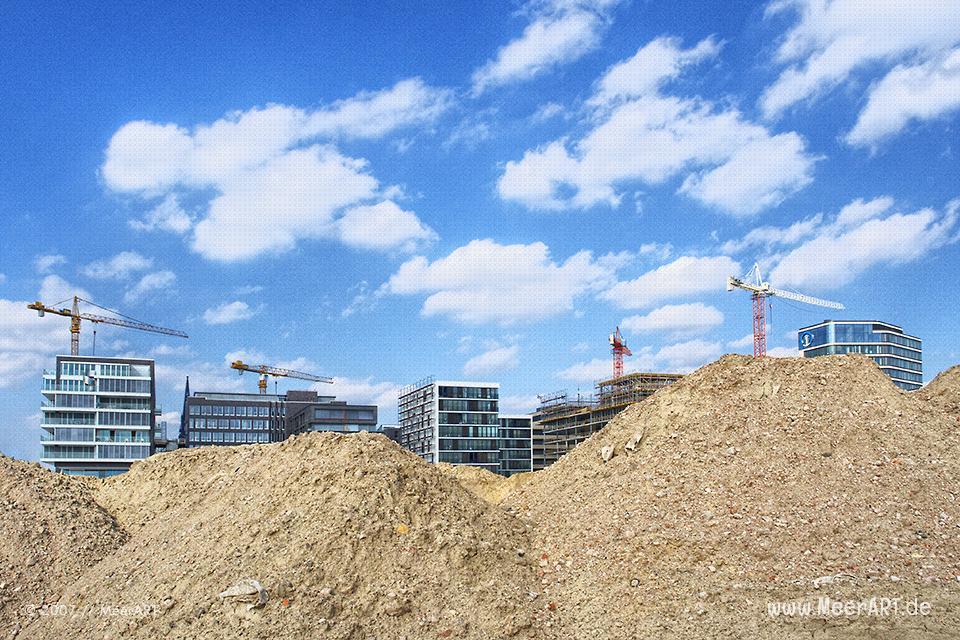 Baustelle in der Hamburger HafenCity // Foto: MeerART
