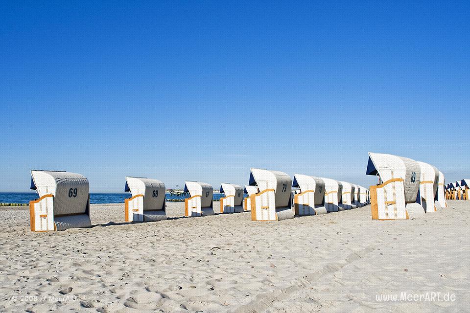 Strandkörbe am Strand von Heiligendamm // Foto: MeerART