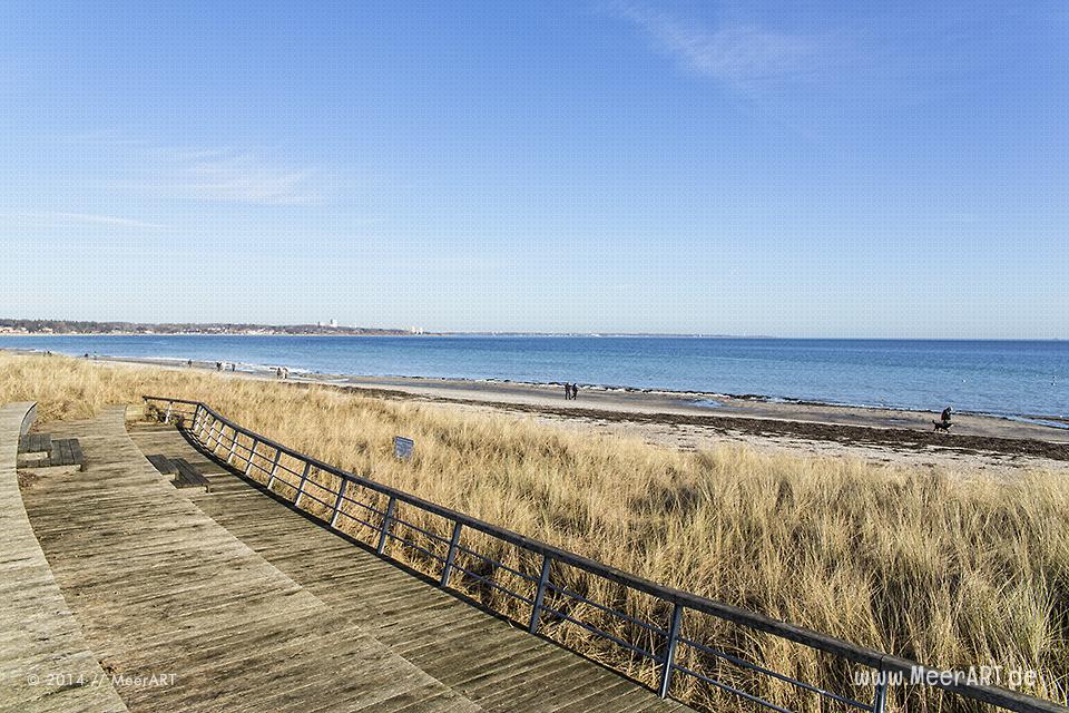 Strandabschnitt im Februar 2014 an der Ostseeküste bei Scharbeutz // Foto: MeerART