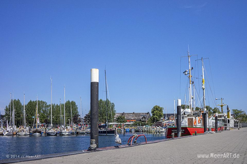 Impressionen aus dem Ostseebad Strande an der Kieler Förde // Foto: MeerART