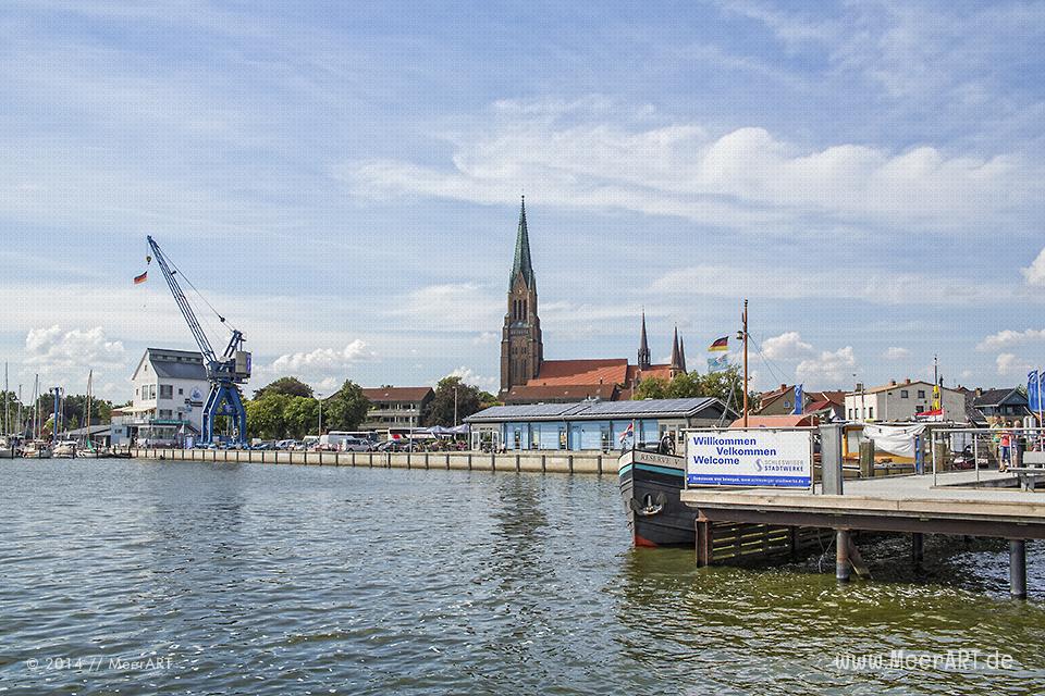 Impressionen vom Stadthafen am Rand der Altstadt von Schleswig // Foto: MeerART