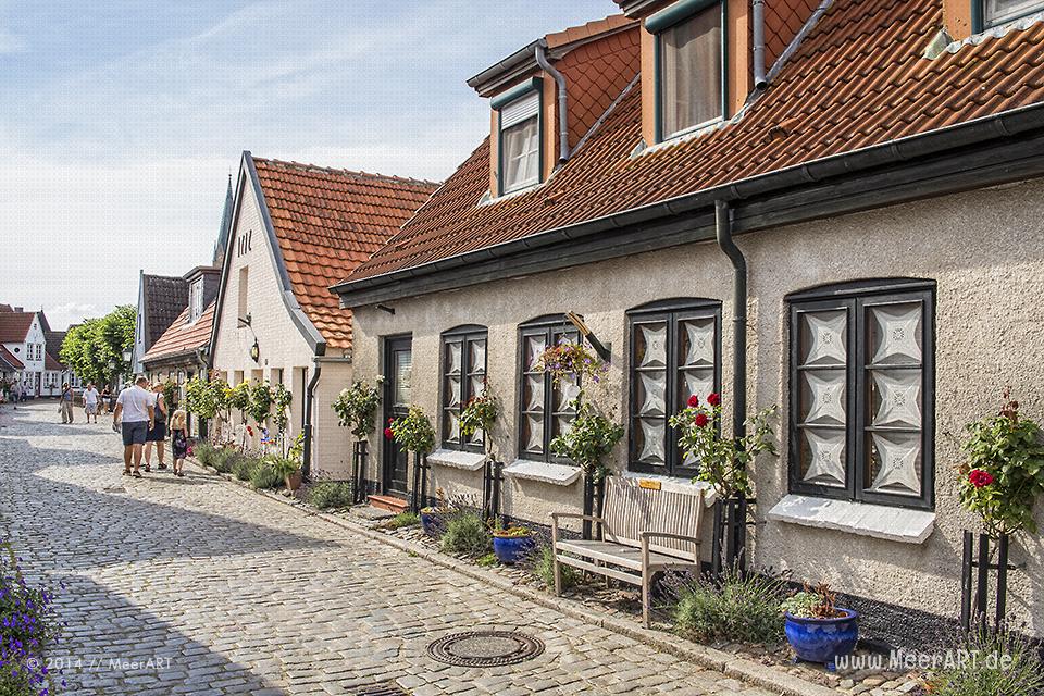 Impressionen aus dem alten Fischerviertel Holm am Rand der Altstadt von Schleswig // Foto: MeerART