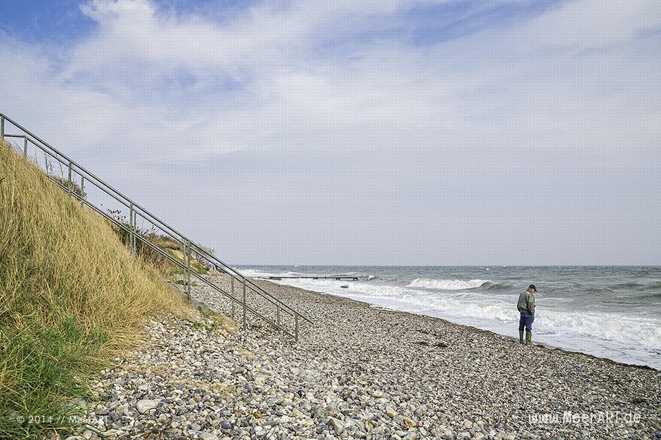 Ein wirklich sehr idyllischer Naturstrand in Marienleuchte auf der Ostseeinsel Fehmarn // Foto: R. Kerpa