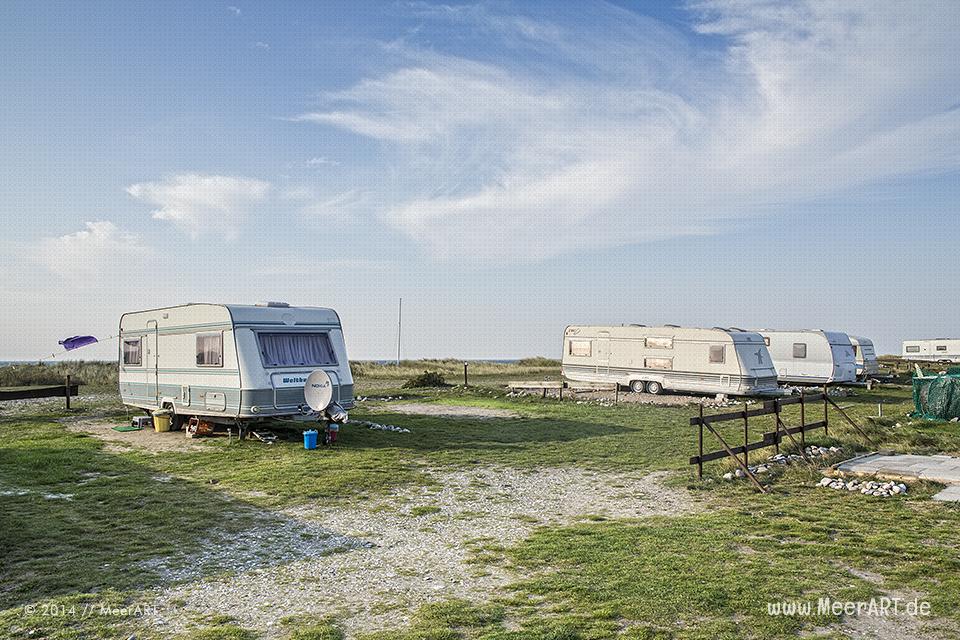 Der Campingplatz Flügger Strand auf der Ostseeinsel Fehmarn zum Saisonende // Foto: MeerART