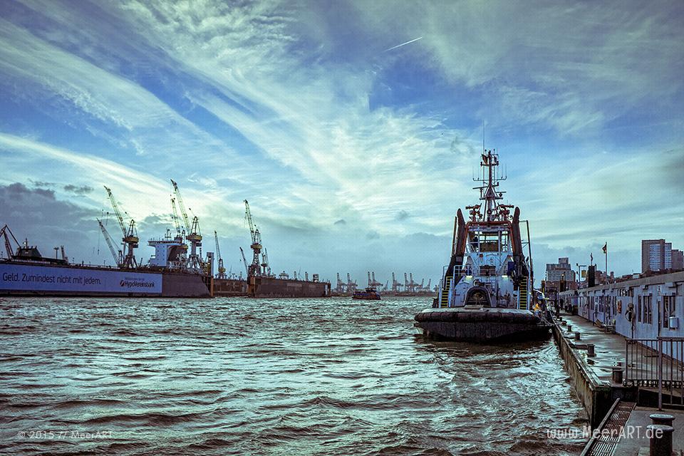 Impressionen aus dem Hamburger Hafen zwischen den Stürmen // Foto: MeerART