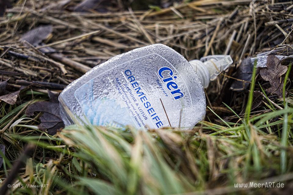 Elbinsel Clean Up am 17.01.2015 mit MeerART und Sea Shepherd Deutschland // Foto: MeerART