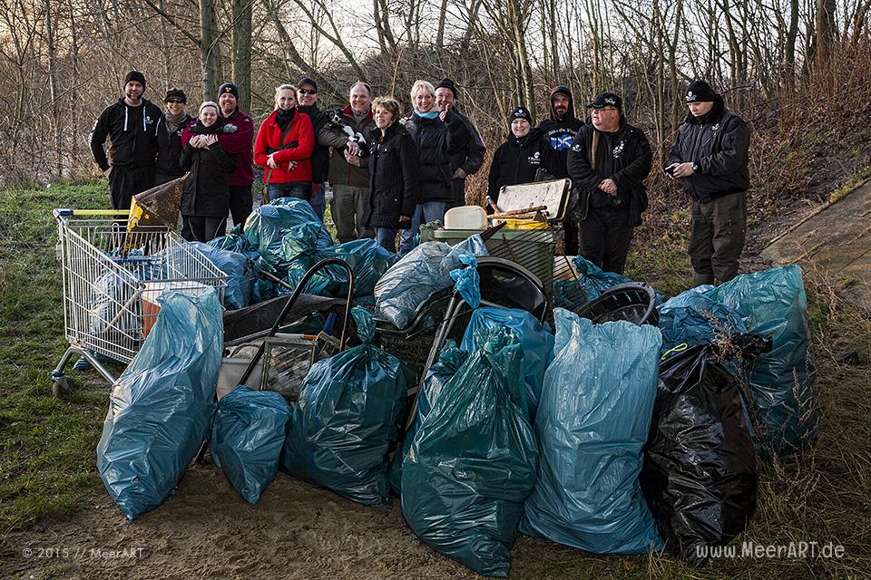 Elbinsel Clean Up am 17.01.2015 mit MeerART und Sea Shepherd Deutschland // Foto: MeerART