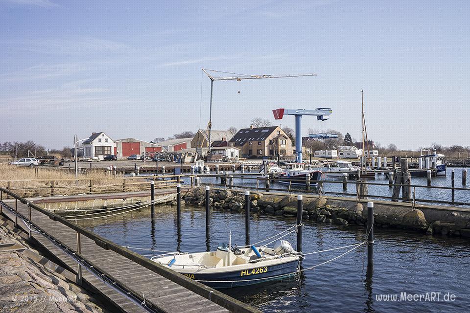 Ein wunderschöner Frühlingstag auf der Ostseeinsel Fehmarn bei Fehmarnsund und Strukkamphuk // Foto: MeerART