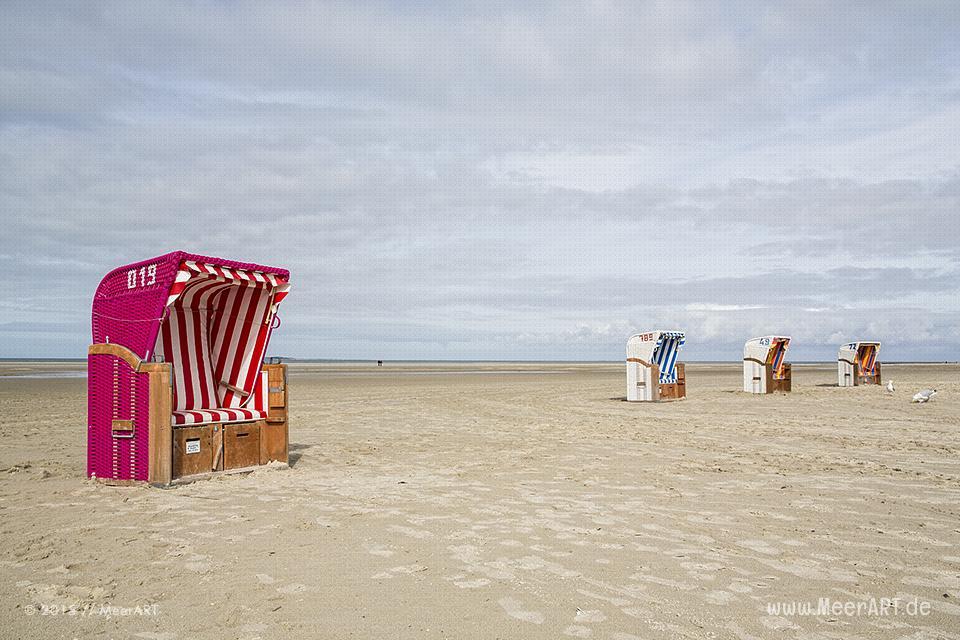 Impressionen von der Nordseeinsel Amrum und den endlosen Stränden und der beeindruckenden Dünenlandschaft // Foto: MeerART