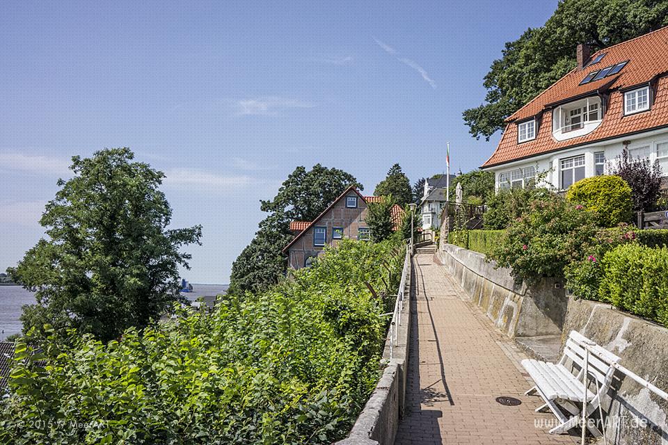 Mittags Im Blankeneser Treppenviertel Meerart