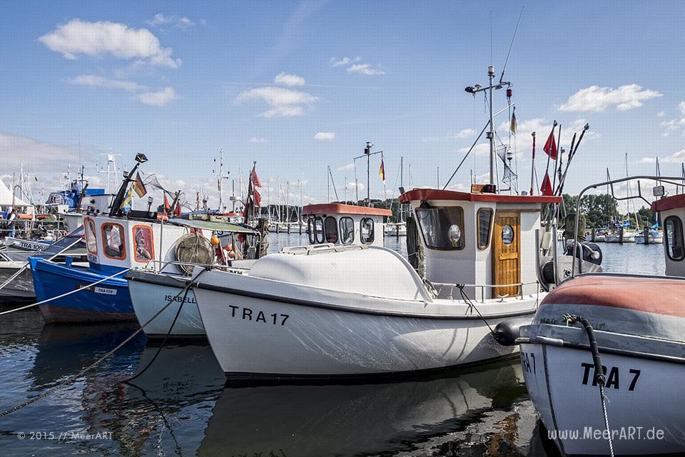 Impressionen vom alten Fischereihafen aus dem Ostseeheilbad Travemünde in der Lübecker Bucht // Foto: MeerART