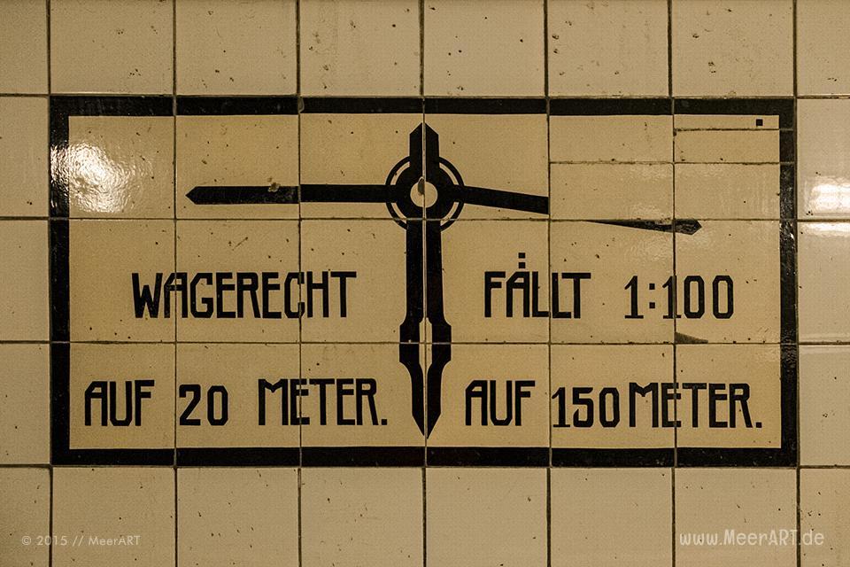 Impressionen vom 1911 eröffneten alten Elbtunnel in Hamburg // Foto: MeerART