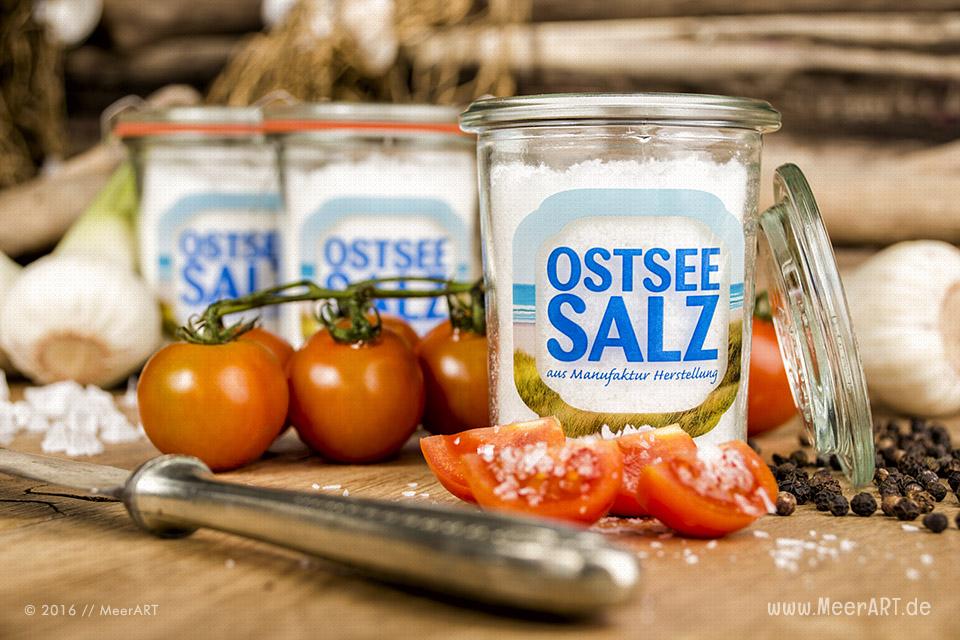 Ein regionales und handgearbeitetes Meersalz ohne Zusatzstoffe produziert von der Ostseesalzmanufaktur // Foto: Ralph Kerpa