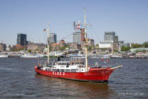 Der Hamburger Hafen feiert seinen 827. Hafengeburtstag // Foto: MeerART