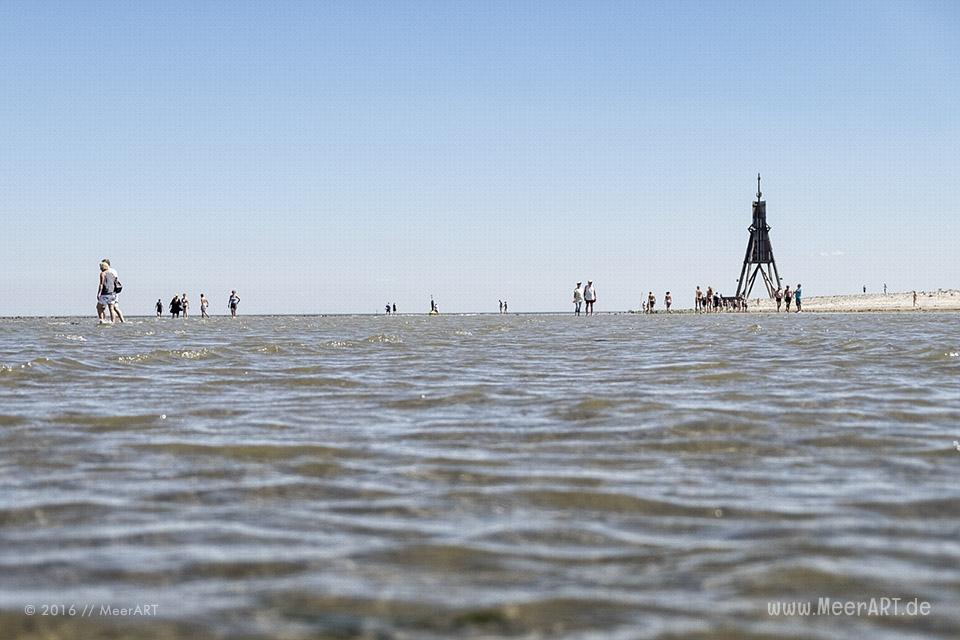 Hauptsaison an der Nordseeküste im Nordseeheilbad Cuxhaven-Duhnen // Foto: MeerART