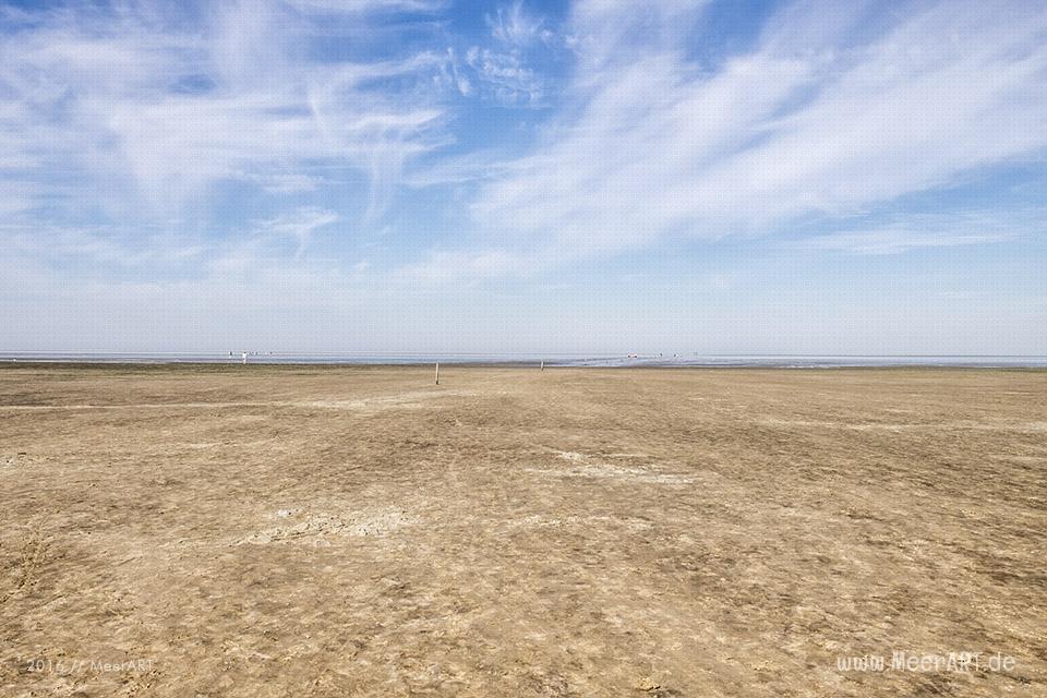 Ein sonniger Sommervormittag an der Nordsee im Watt und auf der Sandbank vor Westerhever // Foto: MeerART