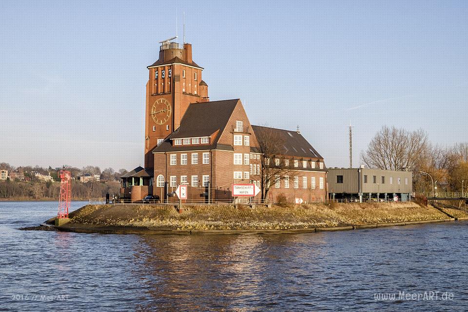 Impressionen aus dem Hamburger Hafen // Foto: MeerART
