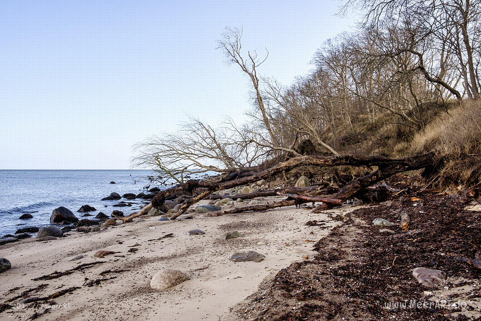 Naturstrand bei Katharinenhof auf der Ostseeinsel Fehmarn // Foto: MeerART