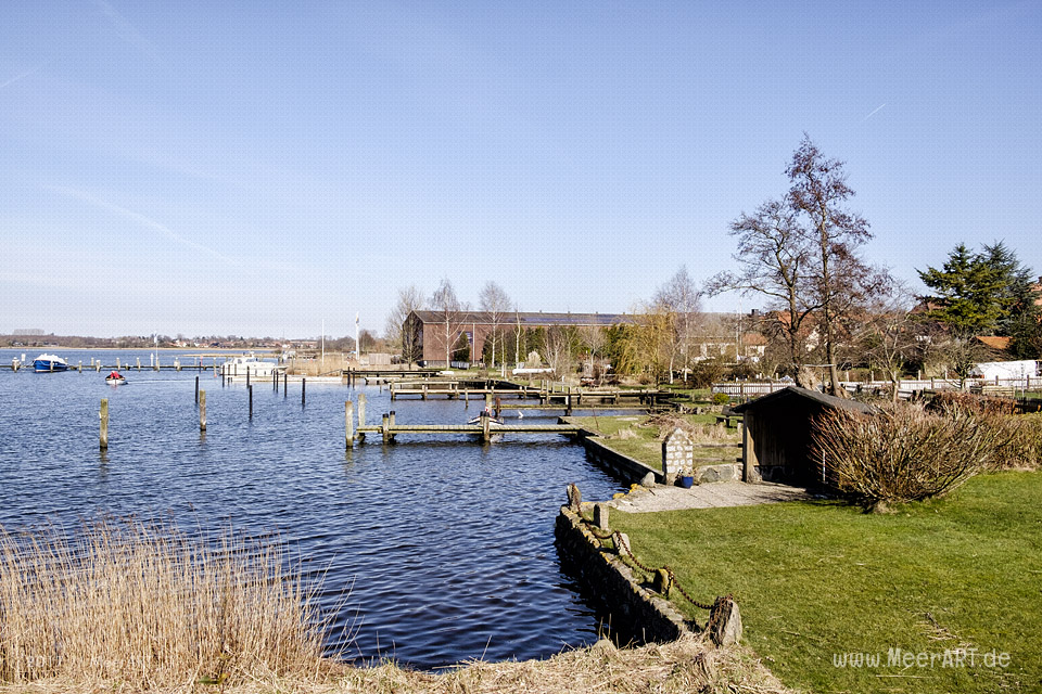 Die kleine Stadt Arnis mit der idyllischen Lage direkt an der Schlei // Foto: MeerART