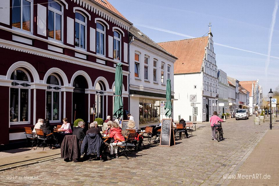 Friedrichstadt die schöne „Holländerstadt“ zwischen Eider und Treene // Foto: MeerART