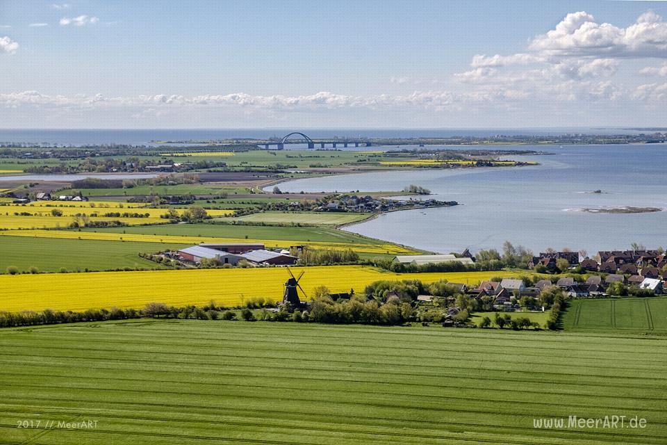 Rundflug mit Klaus Skerra von Fehmarn Air über die schöne Sonneninsel // Foto: MeerART