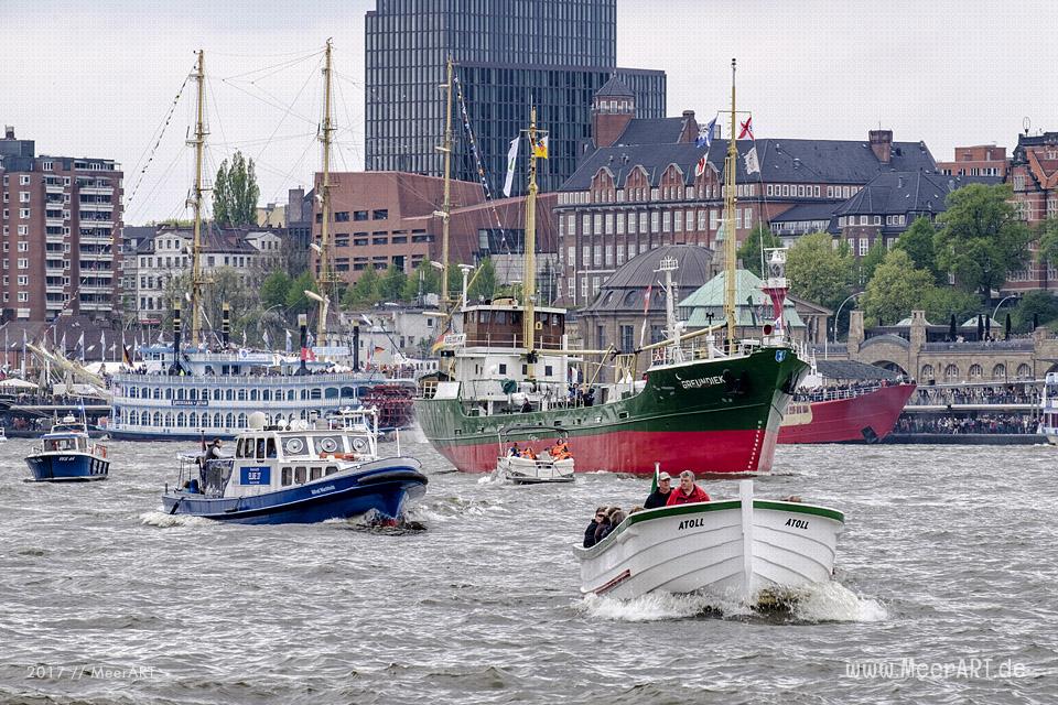 Der Hamburger Hafen feiert seinen 828. Hafengeburtstag // Foto: MeerART