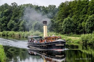 Der Dampfeisbrecher ELBE am 22.06.2017 auf dem Elbe-Lübeck-Kanal unterwegs nach Lübeck // Foto: MeerART