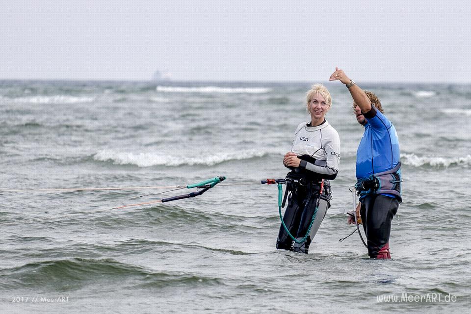 Kitesurfen im Schnupperkurs auf der Sonneinsel Fehmarn // Foto: MeerART / Ralph Kerpa