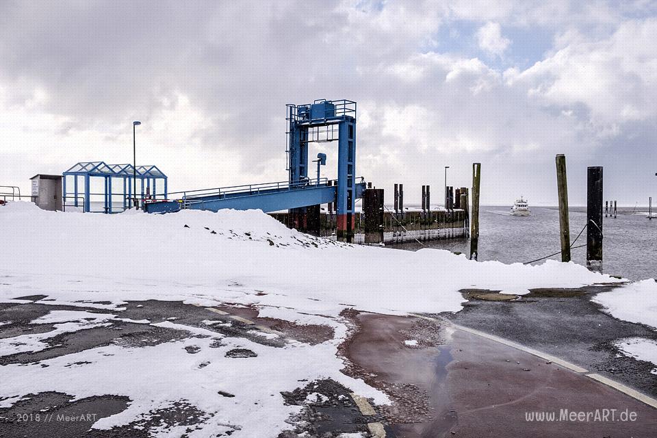 Wintereinbruch am Fährhafen Schlüttsiel in Nordfriesland // Foto: Ralph Kerpa