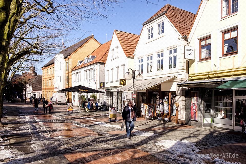 Ein sonniger Wintertag an der Ostsee in Eckernförde // Foto: MeerART / Ralph Kerpa