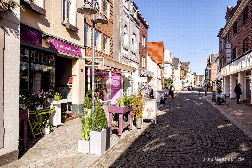 Die Hafenstadt Husum kurz vor dem alljährlichen Krokusblütenfest // Foto: MeerART / Ralph Kerpa