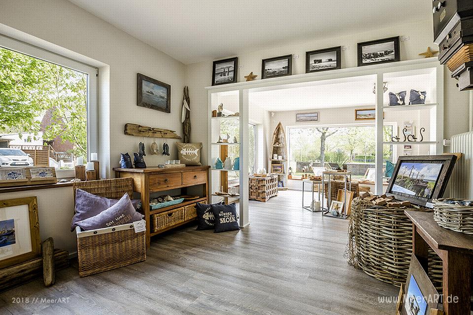 Das Atelier „MeerART / För to Huus“ in Langenhorn (Nordfriesland) mit handgefertigten Wohnaccessoires und Rahmen mit maritimen Motiven // Foto: MeerART/Ralph Kerpa