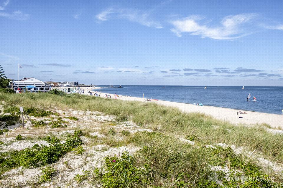Badestrand in Hörnum auf der Nordseeinsel Sylt // Foto: MeerART