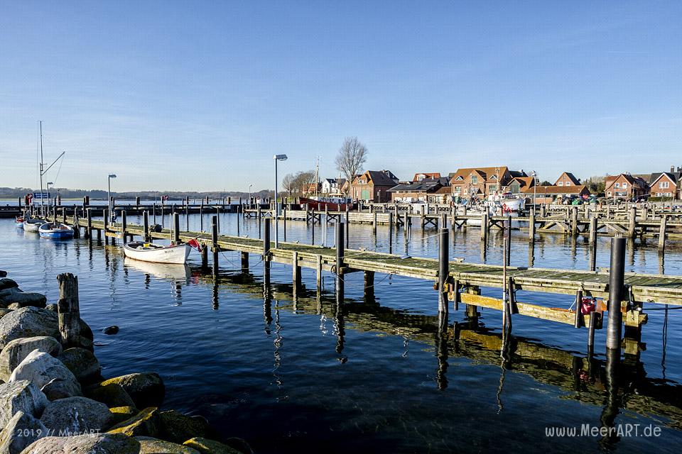 Wenn in Maasholm an der Schlei die Wintersonne lockt // Foto: MeerART / Ralph Kerpa