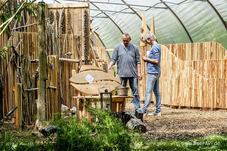 Der Hardenhof - Natur pur und handgefertigte Einzelstücke für den Garten aus natürlichen Rohstoffen // Foto: MeerART