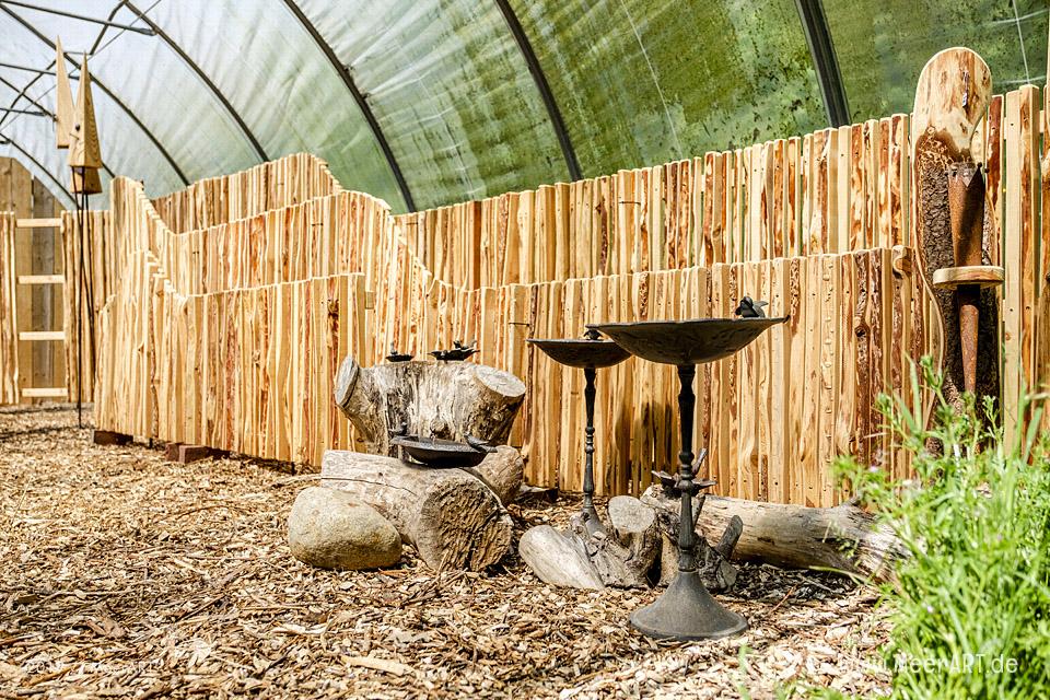 Der Hardenhof - Natur pur und handgefertigte Einzelstücke für den Garten aus natürlichen Rohstoffen // Foto: MeerART