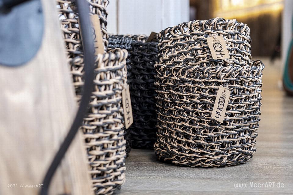 Das Atelier „MeerART för to Huus“ in Langenhorn (Nordfriesland) mit handgefertigten Wohnaccessoires und Rahmen mit maritimen Motiven // Foto: MeerART / Ralph Kerpa