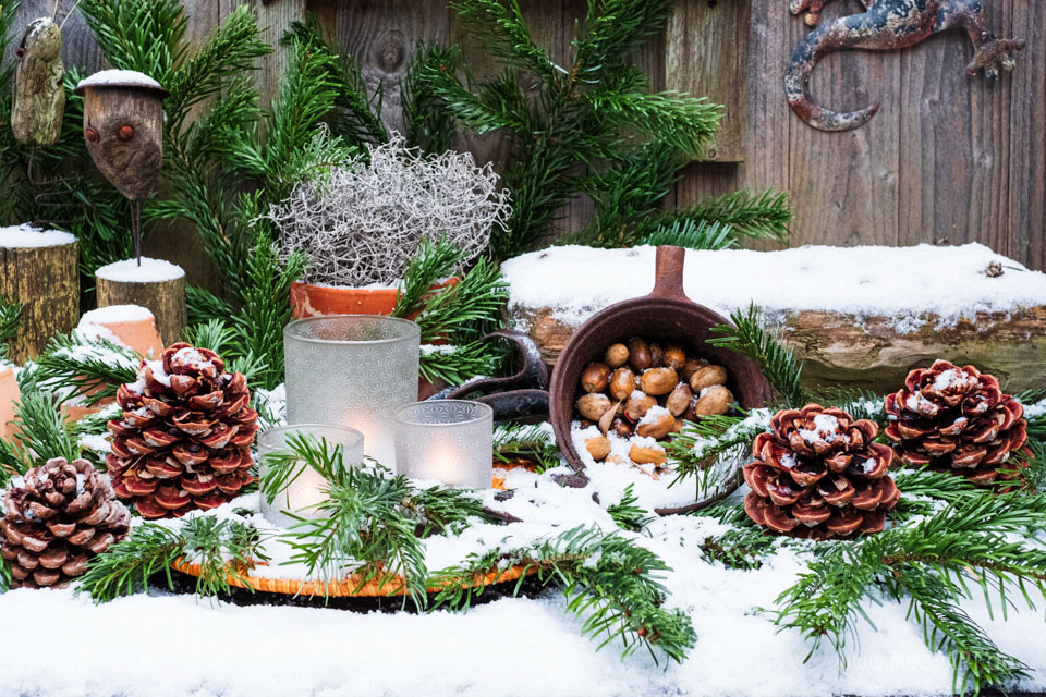 MeerART Dekoideen - Weihnachtliche Dekoration für den Garten // Foto: MeerART / Ralph Kerpa